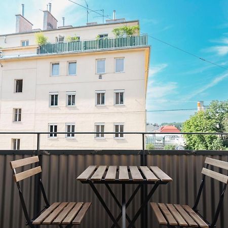 Beautiful 2-Bedroom Apartment Near Schoenbrunn 维也纳 外观 照片