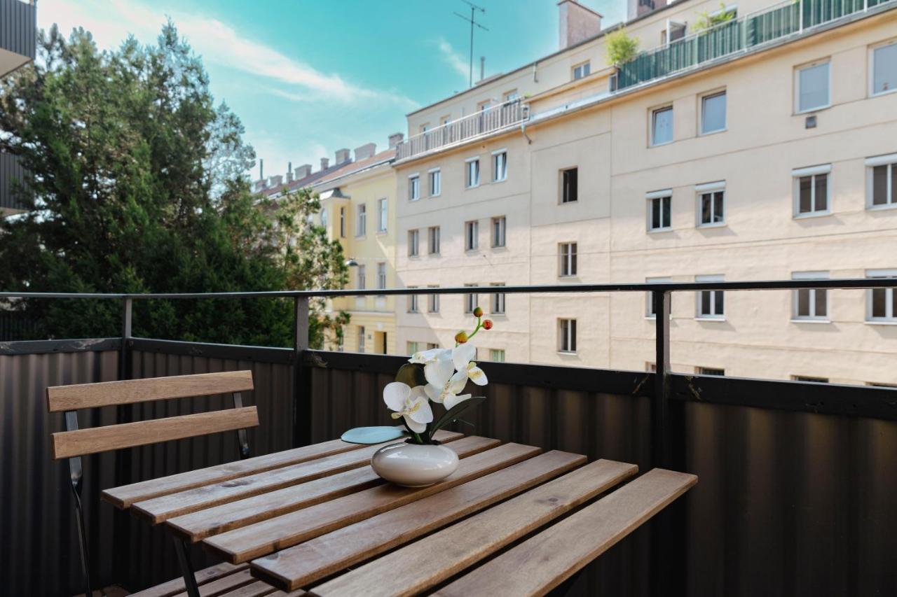Beautiful 2-Bedroom Apartment Near Schoenbrunn 维也纳 外观 照片