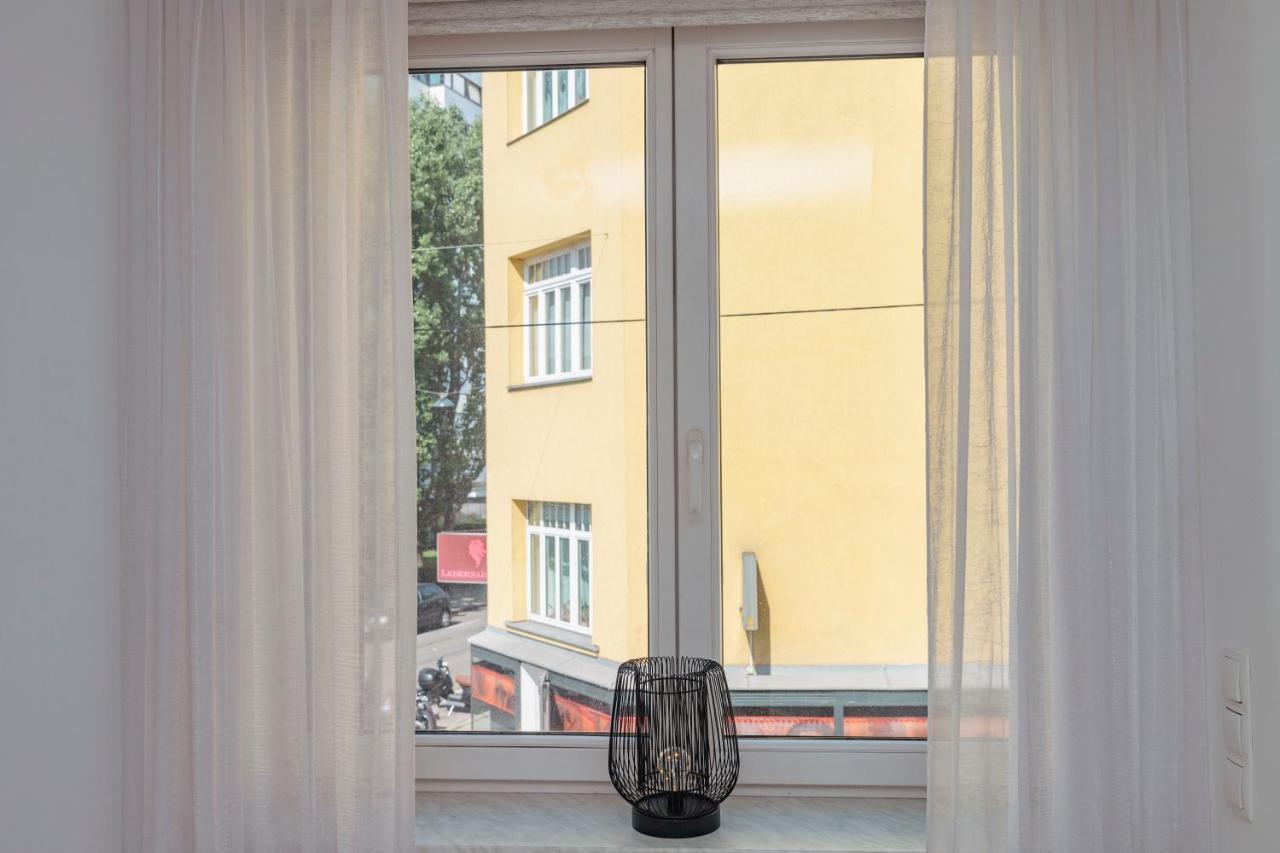 Beautiful 2-Bedroom Apartment Near Schoenbrunn 维也纳 外观 照片